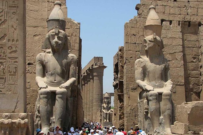 Luxor Full day Valley of Kings & Hatshpsut & Karnak - Hurghada - Hatshepsut at Deir el-Bahri: the queen’s temple in bright desert light