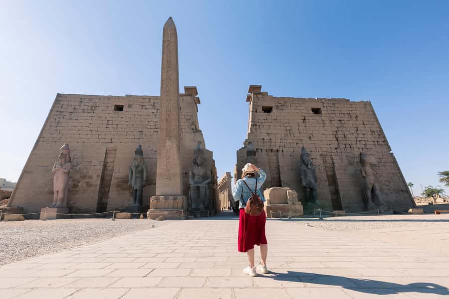 Luxor: Half-Day Tour to Karnak & Luxor Temples - Luxor Temple: Amenhotep III, Then Ramses II
