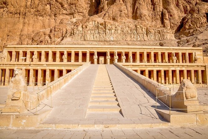 Luxor Half-day Valley of the King &Hatshpsut and Memnon - Guide style: what to look for and how to get the most