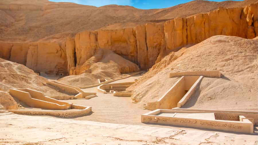 Luxor: Medinet Habu, Deir el-Medina & Valley of Queens Tour - Key highlights worth planning around