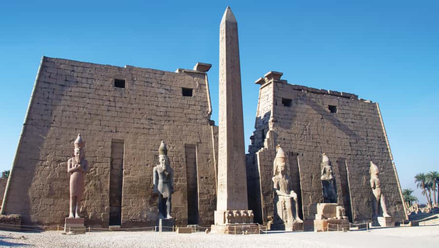 Luxor: Private East and West Banks Tour and Felucca Cruise - Why an East and West Banks private day is the best Luxor shortcut