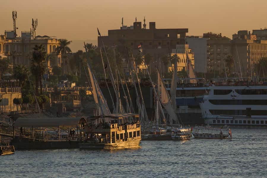 Luxor: Private Felucca Boat Trip with Hotel Pickup - How the private felucca sunset works from your Luxor hotel