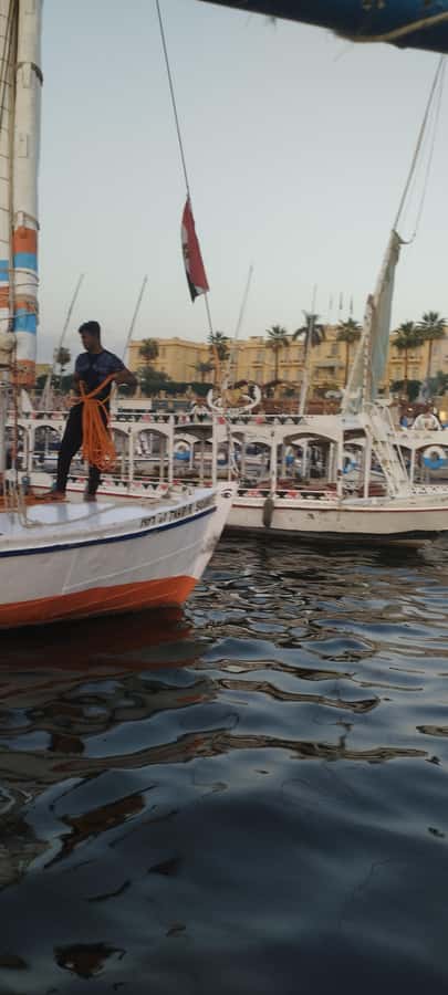 Luxor: Private Felucca Boat Trip with Hotel Pickup - The sunset over the West Bank: why this timing matters