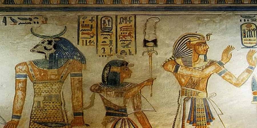 Luxor: Valley of the Kings and Queens Guided Tour with Lunch - Valley of the Queens: why the lesser-visited tombs feel special