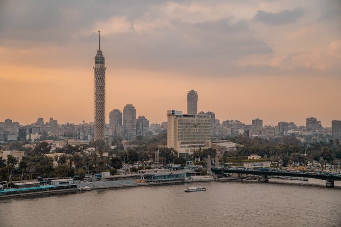 Luxury Cairo Nile Dinner Cruise and Show - Nile Maxim Cruise - Dinner on a set menu, with Egyptian favorites included