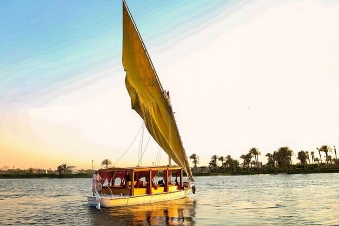 Luxury Private Felucca on the Nile with Lunch - Lunch on the Nile: menu options and how the meal fits the mood