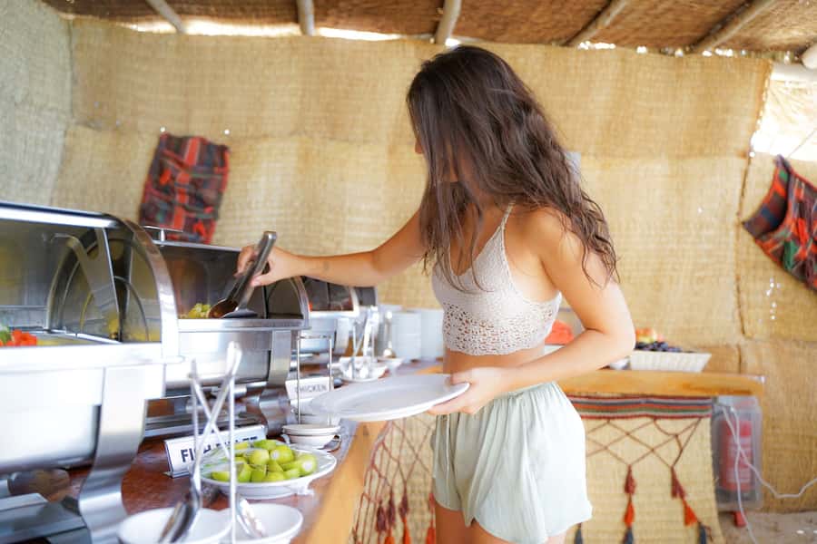 Mahmya Island: Red Sea Sailing Experience - Midday Snorkeling by Boat: Where You’ll See More