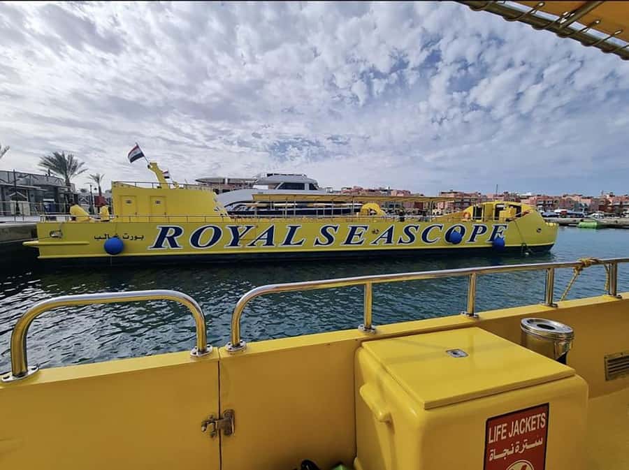 Makadi Bay: Royal Seascope Submarine Cruise & Snorkel stop - What to pack, what to expect on board, and practical tips
