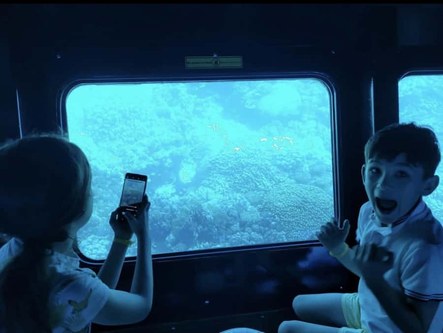 Makadi Bay: Royal Seascope Submarine Cruise & Snorkel stop - Getting to Xanadu Hotel Marina and boarding the semi-submarine