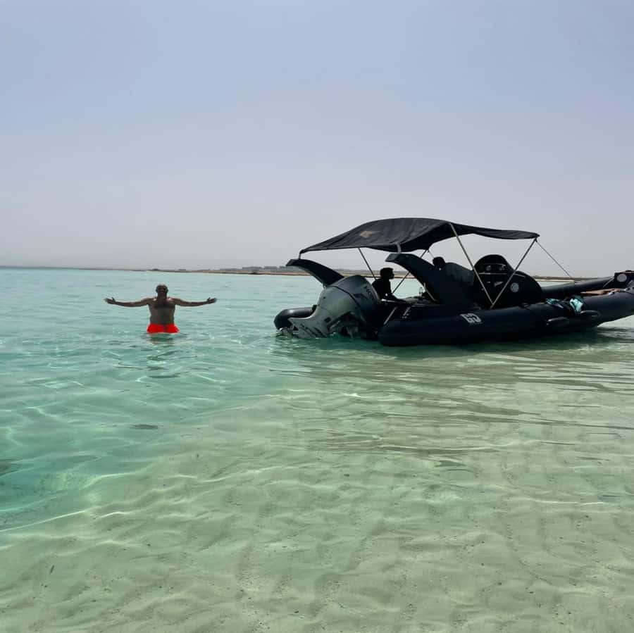 Makadi: Giftun Island Speedboat Cruise to Orange Bay & Lunch - Should you book this Makadi Giftun Island cruise to Orange Bay?