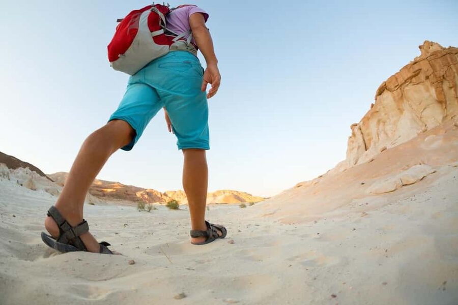 Marsa Alam Bedouin Nights: Jeep Safari, Dinner & Stargazing - Getting From Marsa Alam to the Eastern Desert in a 4x4