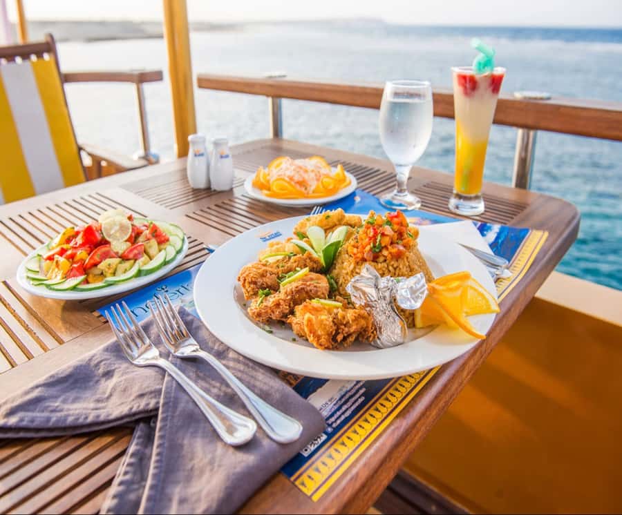 Marsa Alam: Nefertari Sunset/Morning Cruise & Snorkeling - Marsa Mubarak snorkeling: guided time, but manage expectations