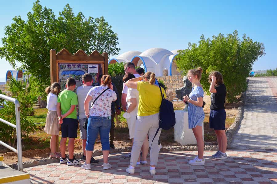 Mini Egypt Private Tour with Transfers & Pedal Boat Ride - What you learn during the guided miniature walk, from Karnak to the Stanley Bridge