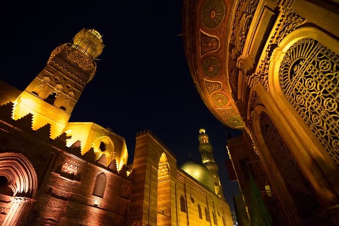 Night tour of Cairo with Dinner - El Fishawy Cafe tea and shisha in a classic 200+ year stop
