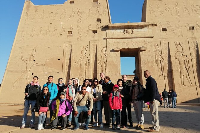 Nile Cruise Dream 4 Days Aswan to Luxor & Abu Simbel. Air Balloon - Private room, full-board meals, and what that means for your comfort