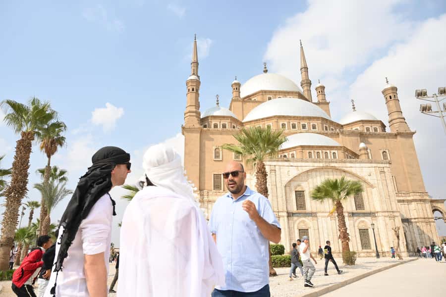 Old Cairo: Full-Day Islamic and Coptic Cairo Tour with Lunch - Why this Islamic and Coptic route is smarter than doing Cairo piecemeal