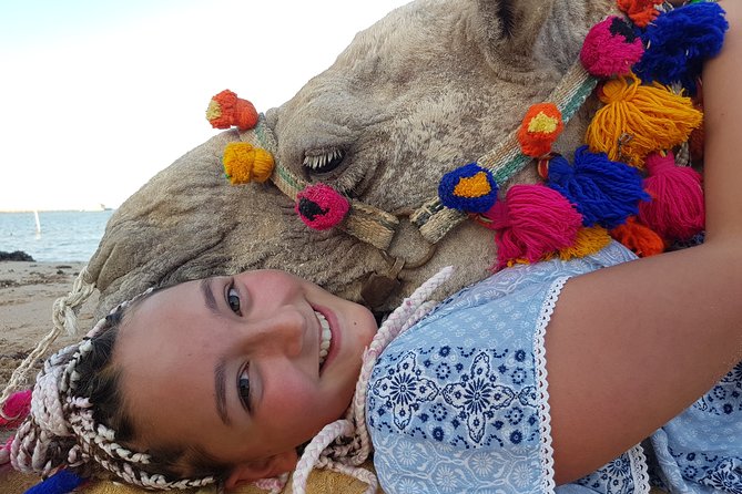 One hour Camel Ride At Amazing Desert With Transfer - Hurghada - Family-Friendly and Who This Tour Suits Best