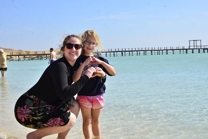 Orange Bay Island Cruise with Breakfast, Lunch and Drinks - Ferry Ride Over the Red Sea: Comfort First
