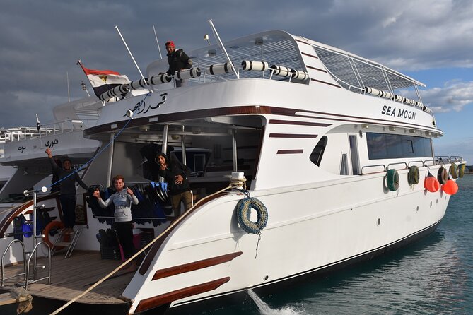 Orange Bay sea trip VIP - Hotel Pickup and Boatboarding: Timing, Seats, and How It Feels