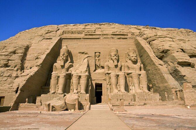 Overnight Trip To Luxor From Cairo - Karnak and Luxor Temple on the East Bank: the stops that feel like a world of their own