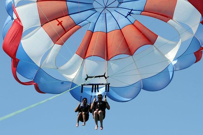 Parasailing Fly in The Sky With Transportation - Hurghada - Practical tips for a smoother day in Hurghada