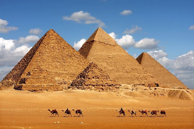 Privat tour:Giza Pyramids, lunch ,Saqqara,Memphise, Dinner Cruise - Stop 4: Egypt Papyrus Institute and Writing Your Name