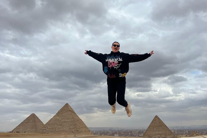 Private 4 Hour Giza Pyramids Sphinx Camel Lunch Pyramid Inside - The “private” part: how it changes your photos and your pace