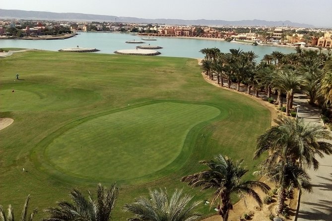 Private Airport Pickup to Makdi, Sahl hashish, Elgouna - Skip the taxi chaos at Hurghada Airport