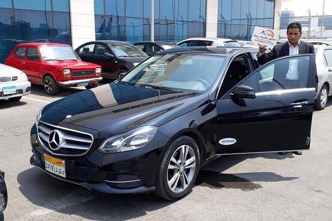 Private Airport transfer from Cairo or Giza to Cairo Airport - Who should book this transfer?