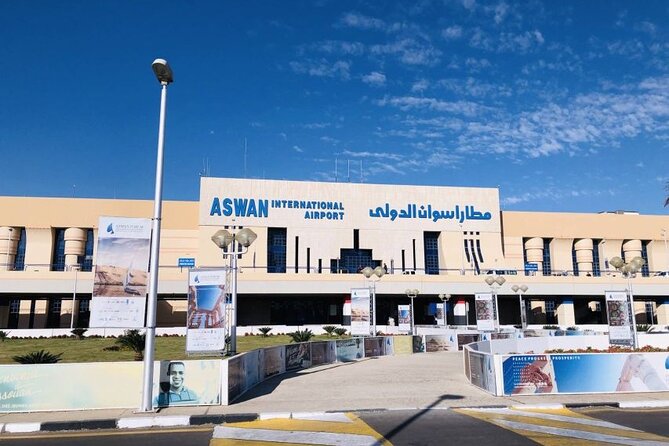 Private Aswan Airport Arrival/Departure One Way Transfer - Meeting your driver at the airport or in front of your hotel