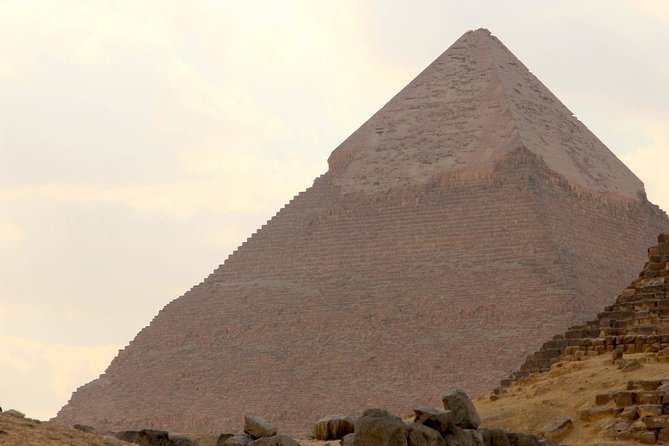 Private Day Tour Giza Pyramids, Sphinx, Memphis, and Saqqara - Memphis City: Ancient Capital Energy, With Ramses II and an Alabaster Sphinx