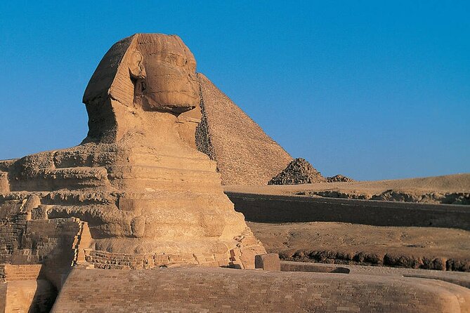 Private Day Tour to Giza Pyramids & Sphinx , with Pickup - Khafre and Menkaure: Short Stops That Still Give You the Differences