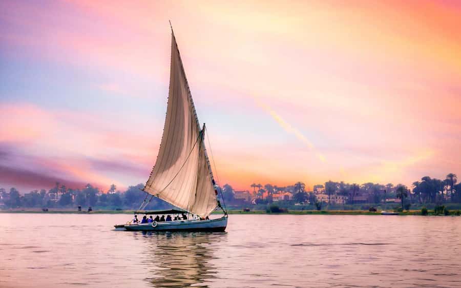 Private Felucca Ride on the Nile River - Private Felucca on the Nile: Why this style of ride works
