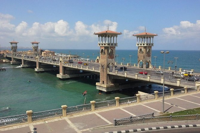 Private From Cairo: Alexandria Day Trip - Lunch in Alexandria: a Mediterranean reset