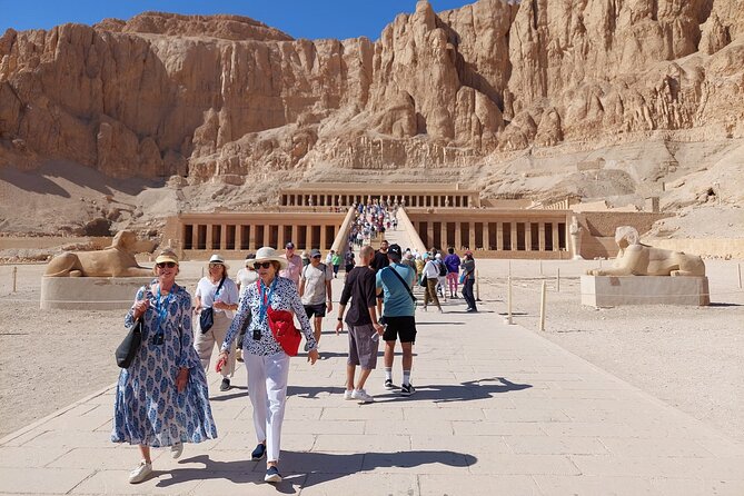 Private Full Day Tour of Luxor West and East Bank Tombs & Temples - Luxor Temple: Theben Triad and Ramses Statues
