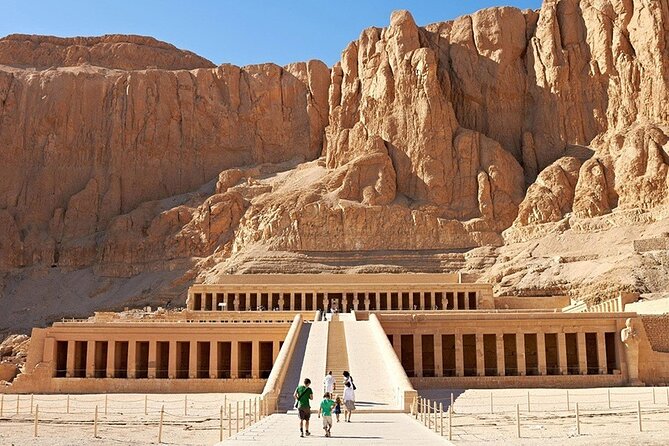 Private Full Day Tour of Luxor west Bank Tombs and temples - Valley of the Kings: Tutankhamun’s world, plus more than one tomb