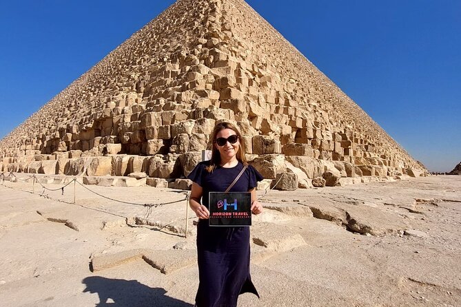 Private Giza Pyramids and Sphinx tour - Pyramids of Giza: your 3 hours for photos and serious questions