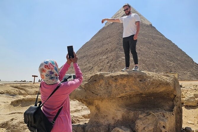 Private Giza Pyramids,Sphinx,camel,lunch, 2 tombs,Great Pyramid - Key things worth your attention