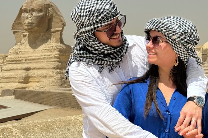 Private Giza Pyramids & Sphinx Day Tour with Lunch from Cairo - Great Pyramid of Cheops: 30 minutes that should include the story
