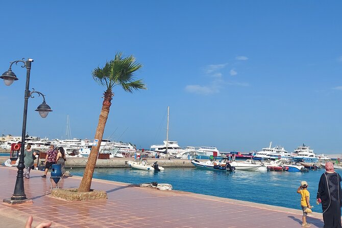 Private Guided City Tour and Shopping Experience in Hurghada - The guide makes or breaks it, and here’s what to look for