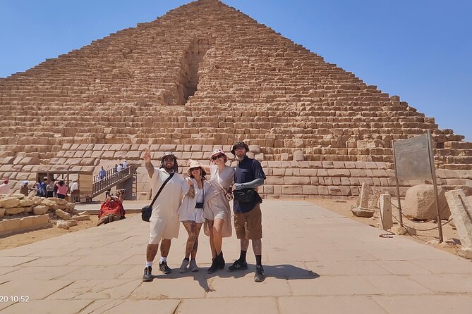 Private Guided Tour of Giza Pyramids and the great Sphinx - Price and value for $20 per person