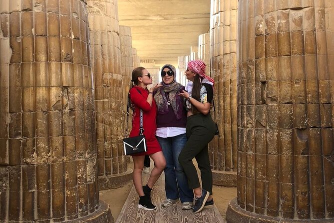 Private Half Day Pyramids Giza, Sphinx with Lunch and shopping - Lunch in an Egyptian restaurant: how the pause improves the day