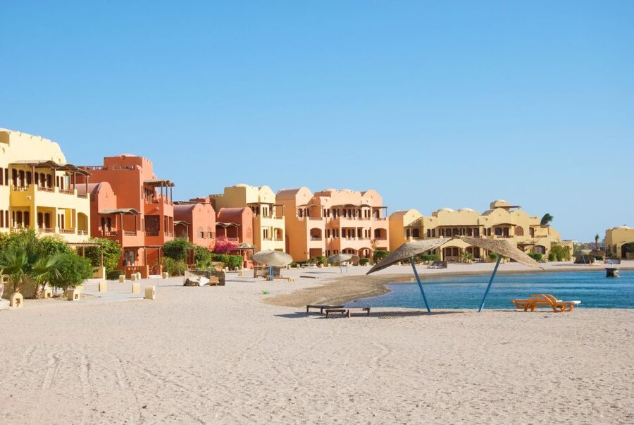 Private Half-Day Sightseeing Tour to El Gouna from Hurghada - Lagoon Cruise on a Felucca-Style Boat