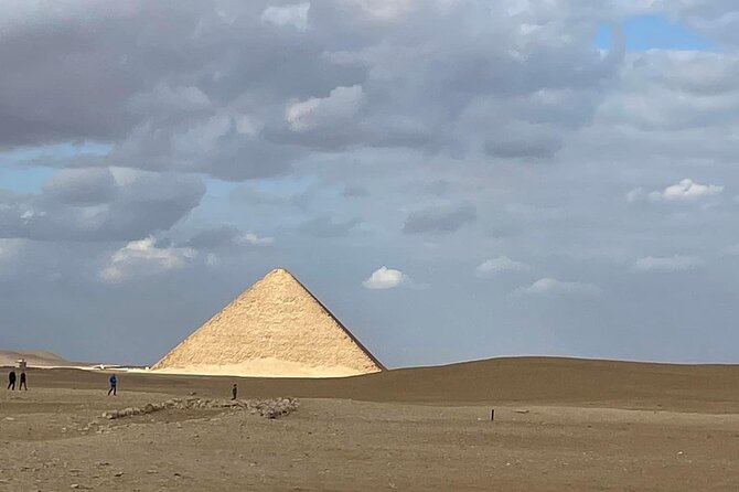 Private Half Day Tour Pyramids of Giza and Sphinx - The classic pyramids walk: Cheops, Chephren, and Mykerinus
