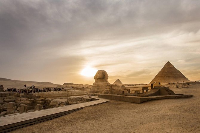 Private Half-Day Tour to Giza Pyramid ,Sphinx and Camel Ride - Panoramic Viewpoint: The Best Moment for Wide Shots