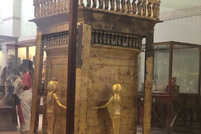 Private Half Day Tour to the Egyptian Museum - Entering the Egyptian Museum the smart way, not the random way