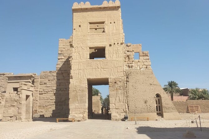 Private Overnight Tour to Luxor from Hurghada with HotAir Balloon - Deir el Bahari and the Colossi of Memnon, West Bank essentials