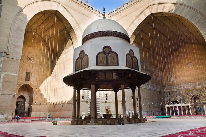 Private Tour: Alabaster Mosque, Sultan Hassan, Khan el-Khalili - Sultan Hassan Mosque and Madrasa: Mamluk Architecture at Full Scale
