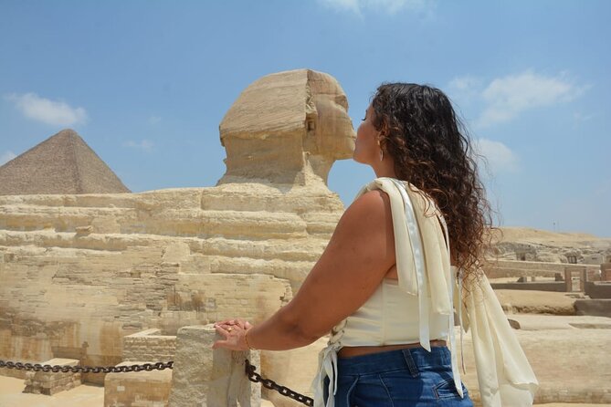 Private Tour: Giza Pyramids, Museum, Bazaar & Lunch Included - Lunch That Feels Local, Not Like an Afterthought