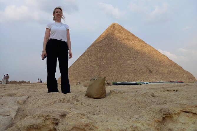 Private Tour Giza Pyramids Sphinx and the Egyptian Museum - Pyramids of Giza: what you will actually do out there
